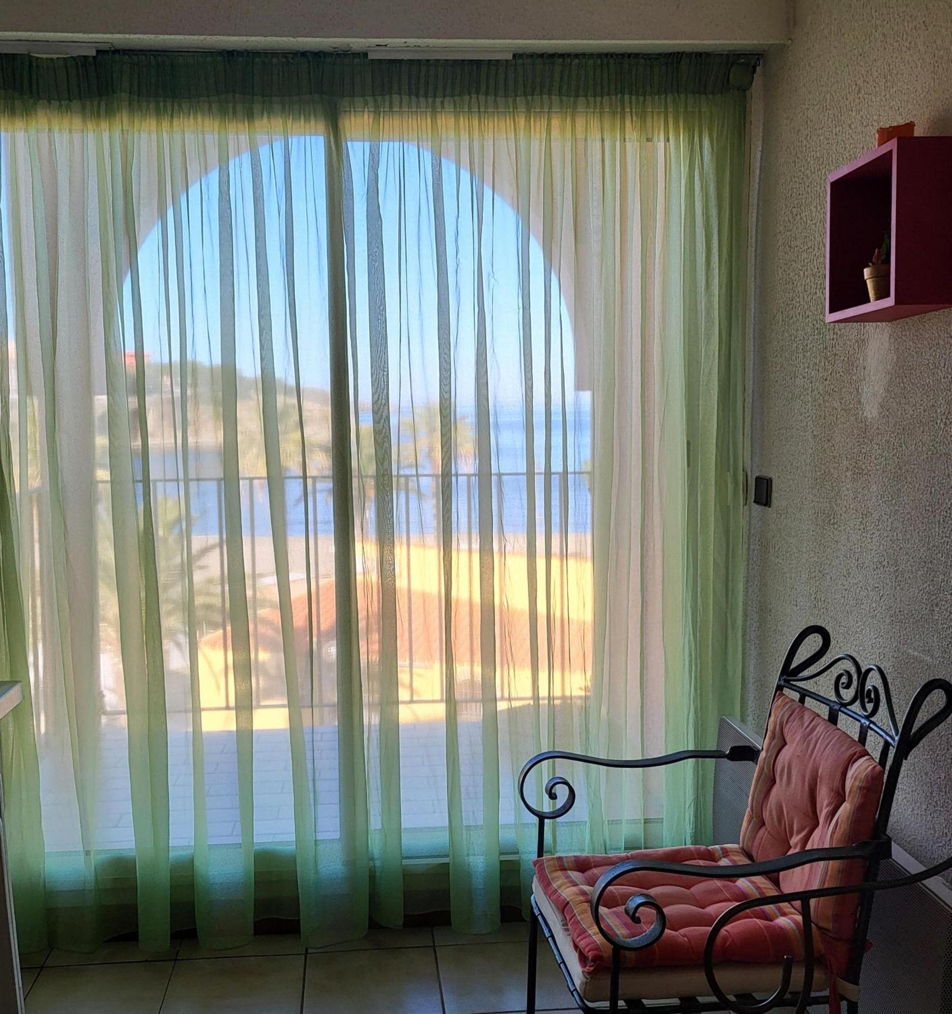F2 Centre Front De Mer Vue Baie Parking Privatif Banyuls-sur-Mer Exterior foto